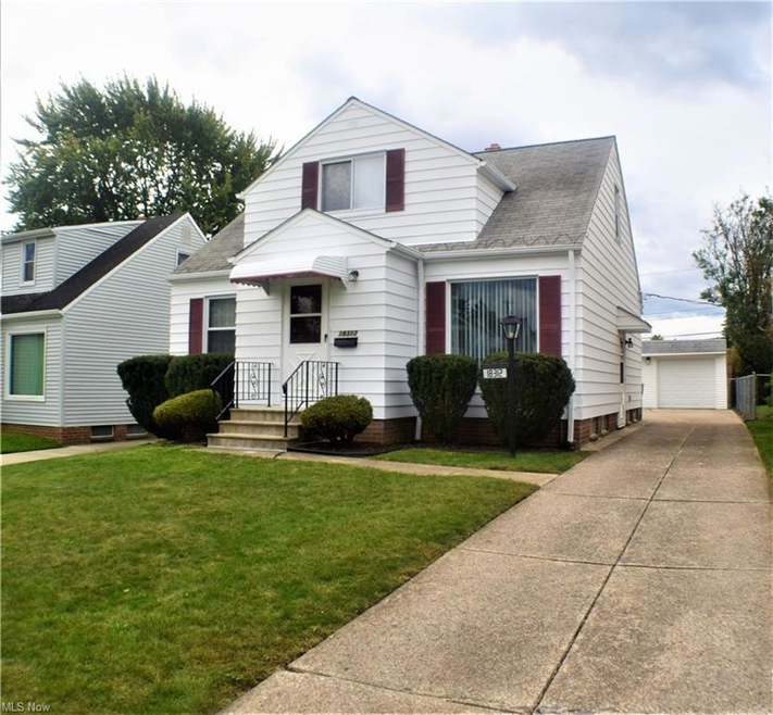 18312 Edinboro Ave, Maple Heights, OH 44137 - photo 1