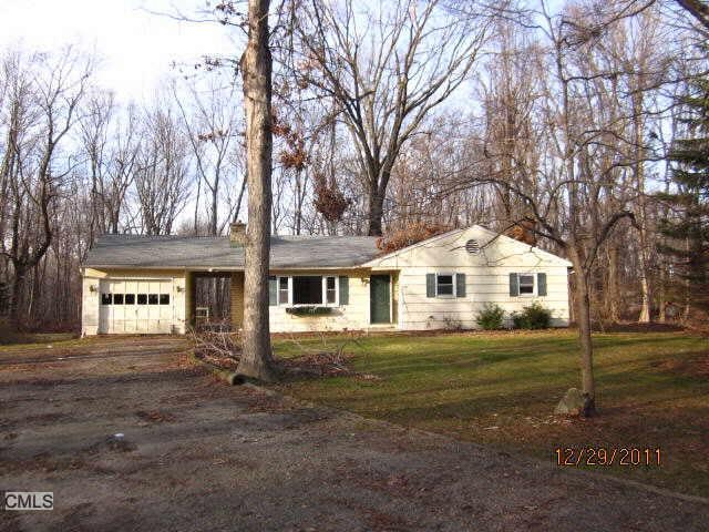 64 White Birch Rd, Redding, CT 06896 - photo 1