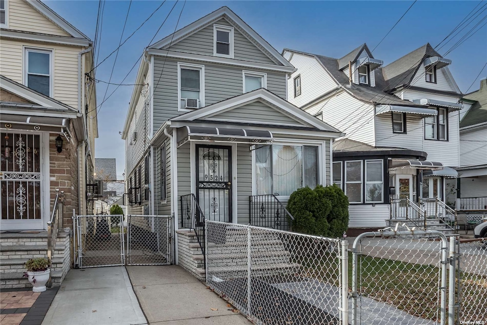 Sold $660,000 • Co-Listing Agent