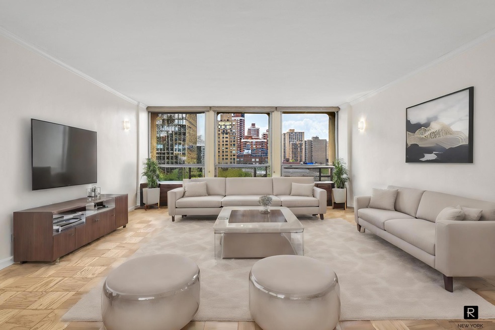 Kips Bay Towers unit 8A, New York, NY 10016 - photo 1