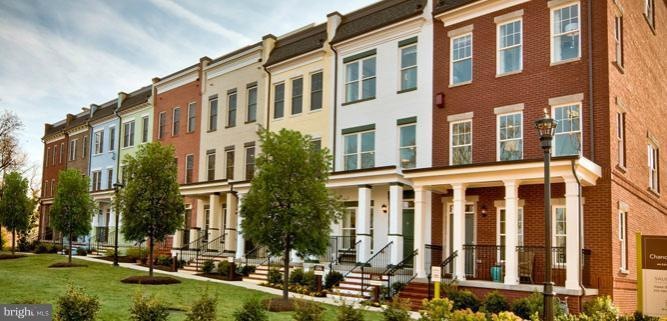 511 Regent Place NE, Washington, DC 20017 - photo 1