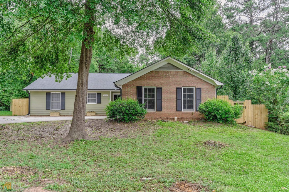 5526 Westberry Ln, Norcross, GA 30071 - photo 1