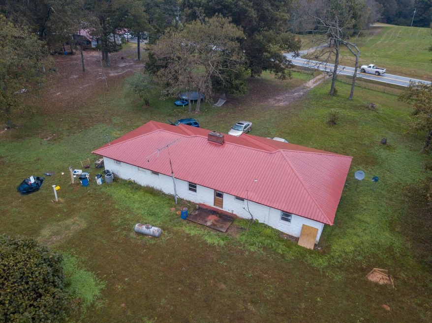 4071 Sandy Cross Rd, Royston, GA 30662 - photo 1