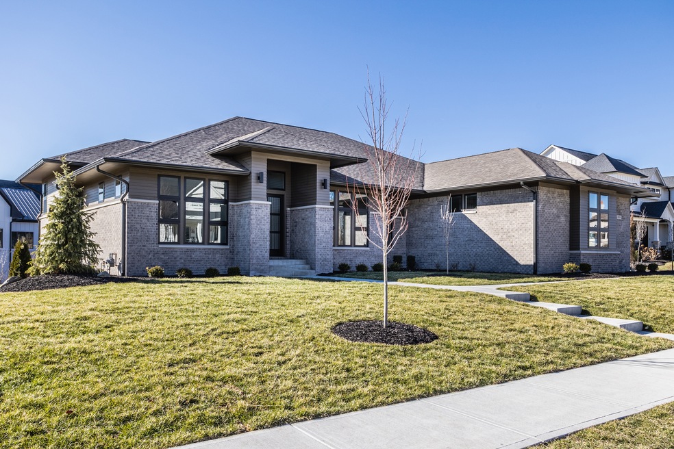 20320 Chatham Creek Dr, Westfield, IN 46074 - photo 1