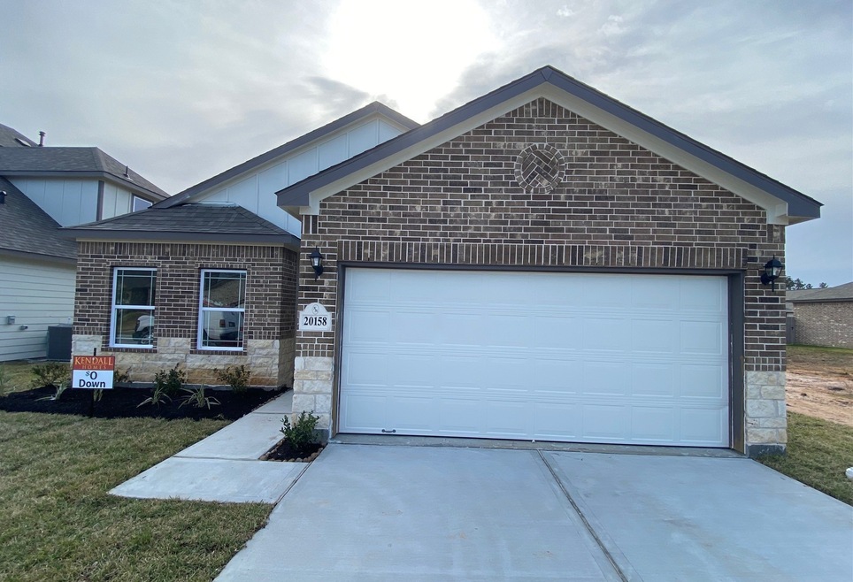 20158 Swinley Forest Dr, Cleveland, TX 77327 - photo 1