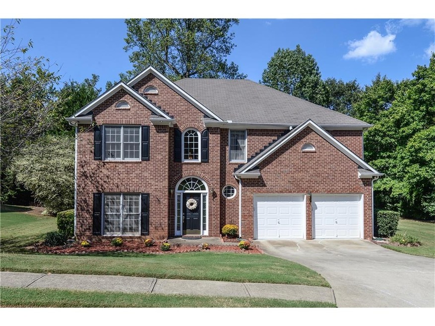 Gorgeous Brick Front Flat lot