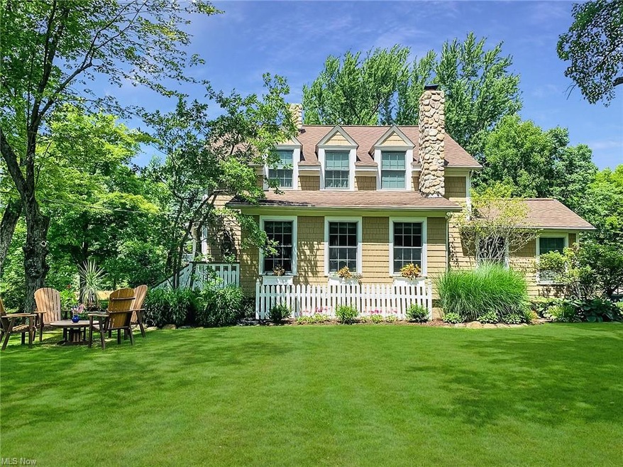 92 Paw Lake Dr, Chagrin Falls, OH 44022 Recently Sold