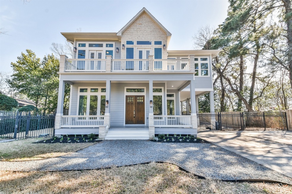 825 W 30th St, Houston, TX 77018 - photo 1