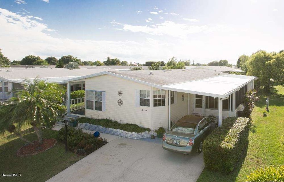 7526 Montauk - Exterior --