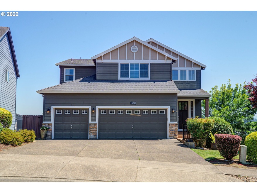 13038 SE Meadehill Ave, Happy Valley, OR 97086 - photo 1