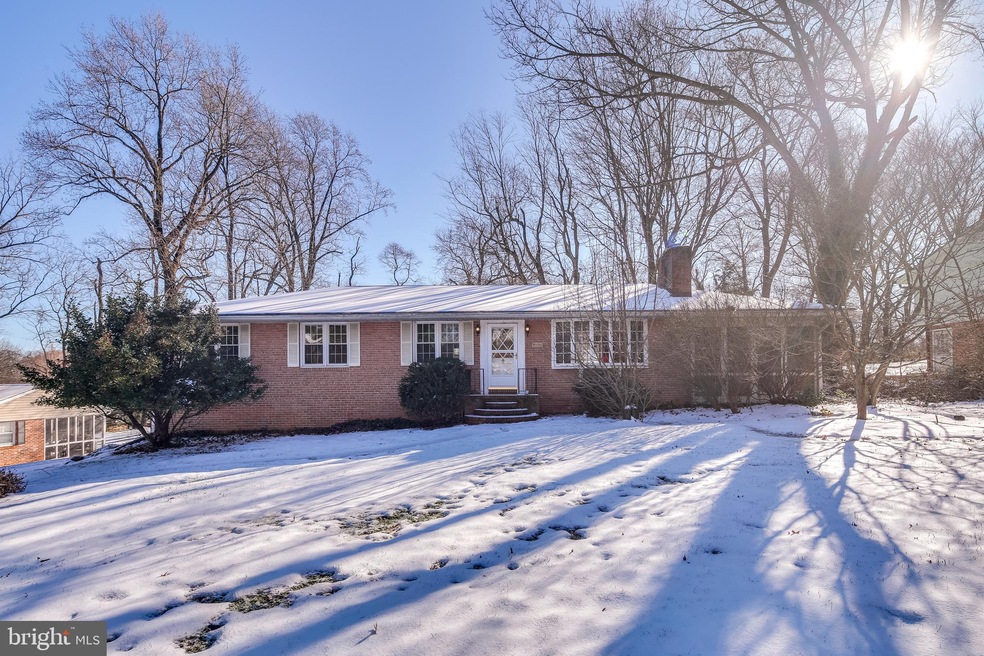 6513 Belleview Dr, Columbia, MD 21046 - photo 1