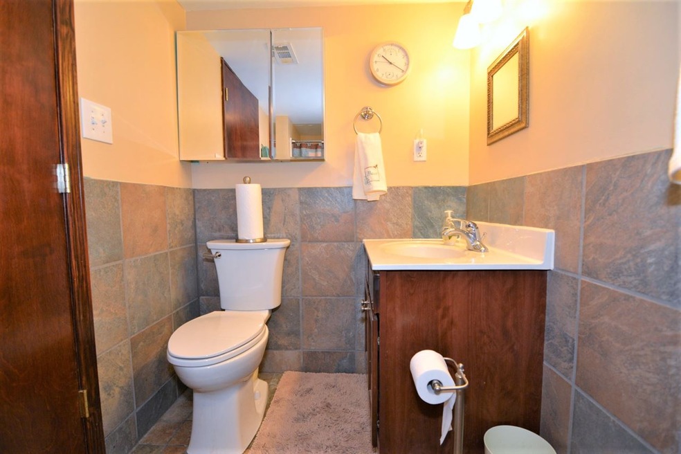 726 Saint Catherine Ct, Newburgh, IN 47630 - photo 1