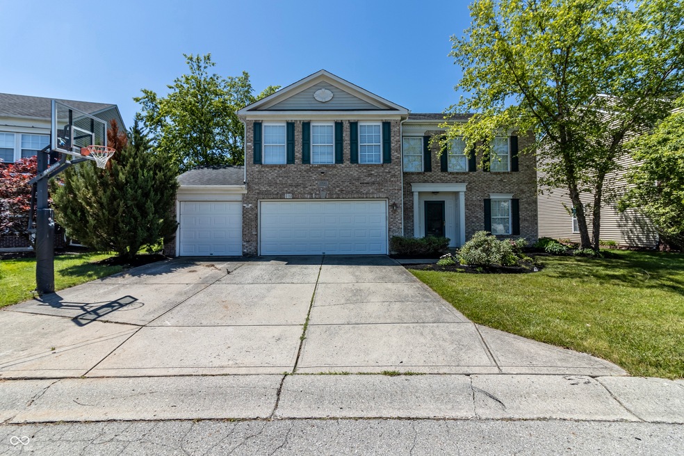 10541 Morning Song Dr, Fishers, IN 46038 - photo 1