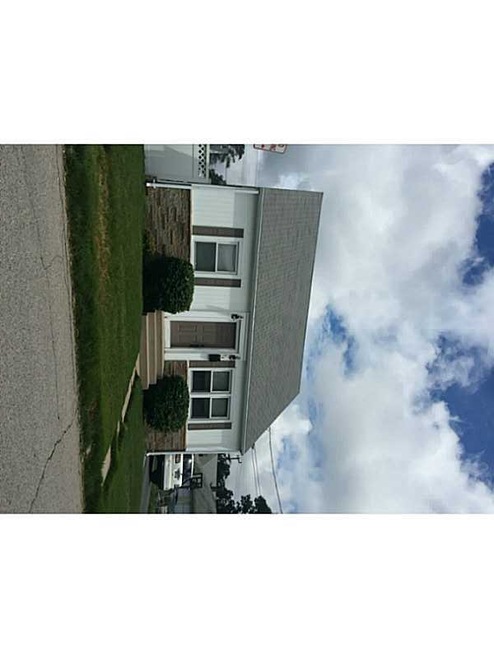 74 Ordway St, Pawtucket, RI 02861 - photo 1