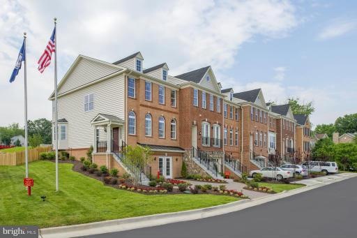 209 Cenning Terrace, Purcellville, VA 20132 - photo 1