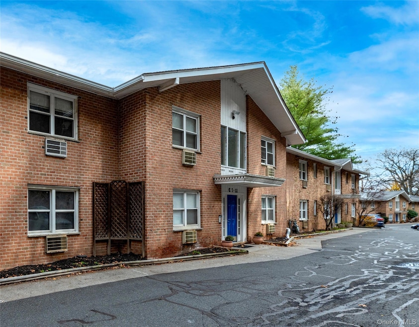 100 Dowd St unit C8, Haverstraw, NY 10927 - photo 1