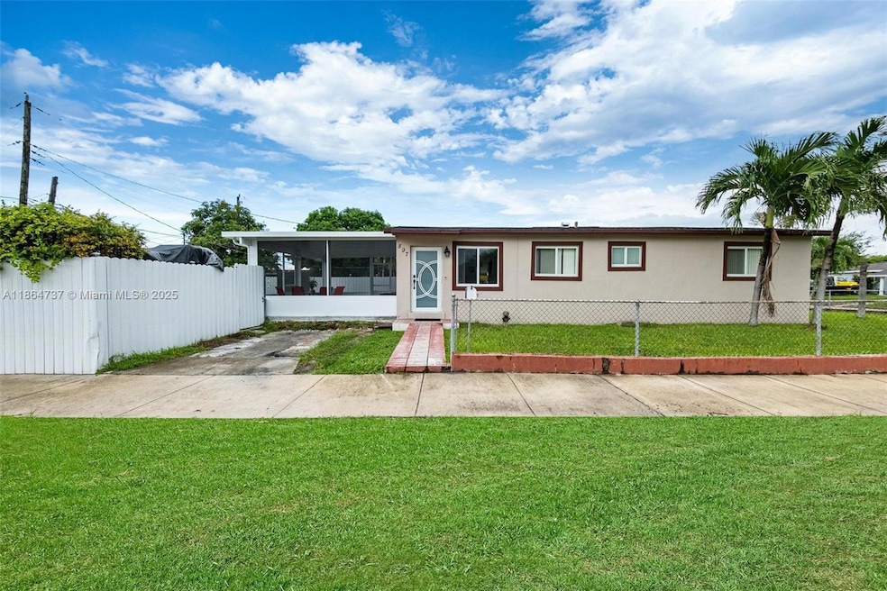 897 W 36th St, Hialeah, FL 33012 - photo 1