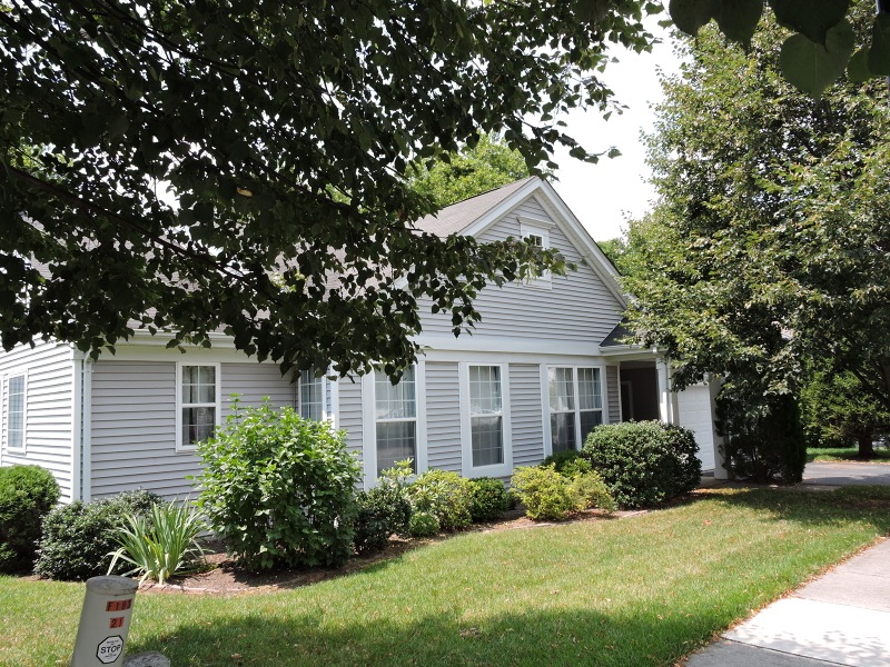 11 Coventry Cir, Belvidere, NJ 07823 - photo 1