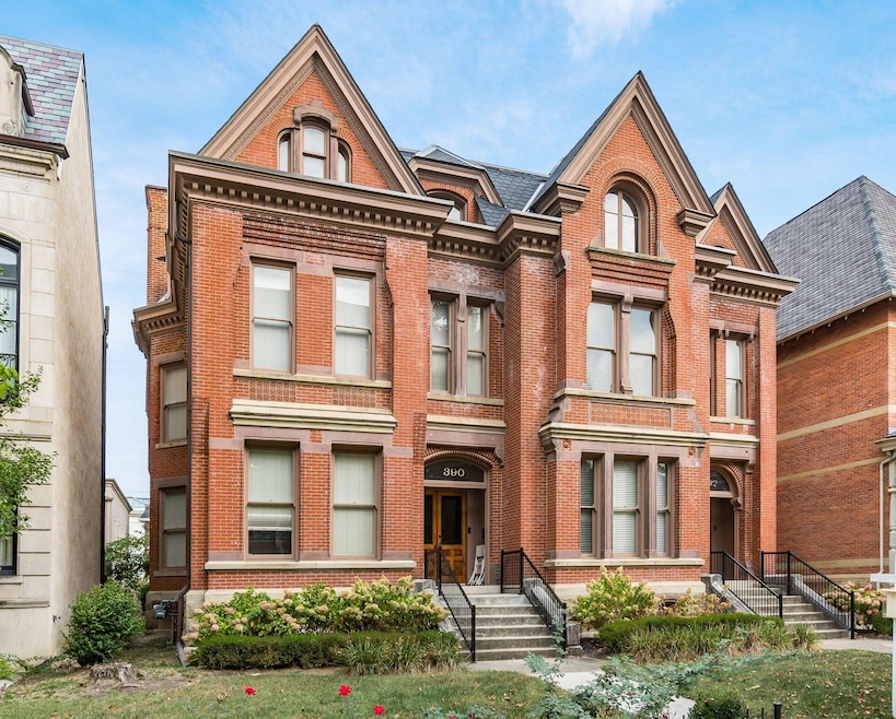 390 E Town St unit 1/2, Columbus, OH 43215 - photo 1