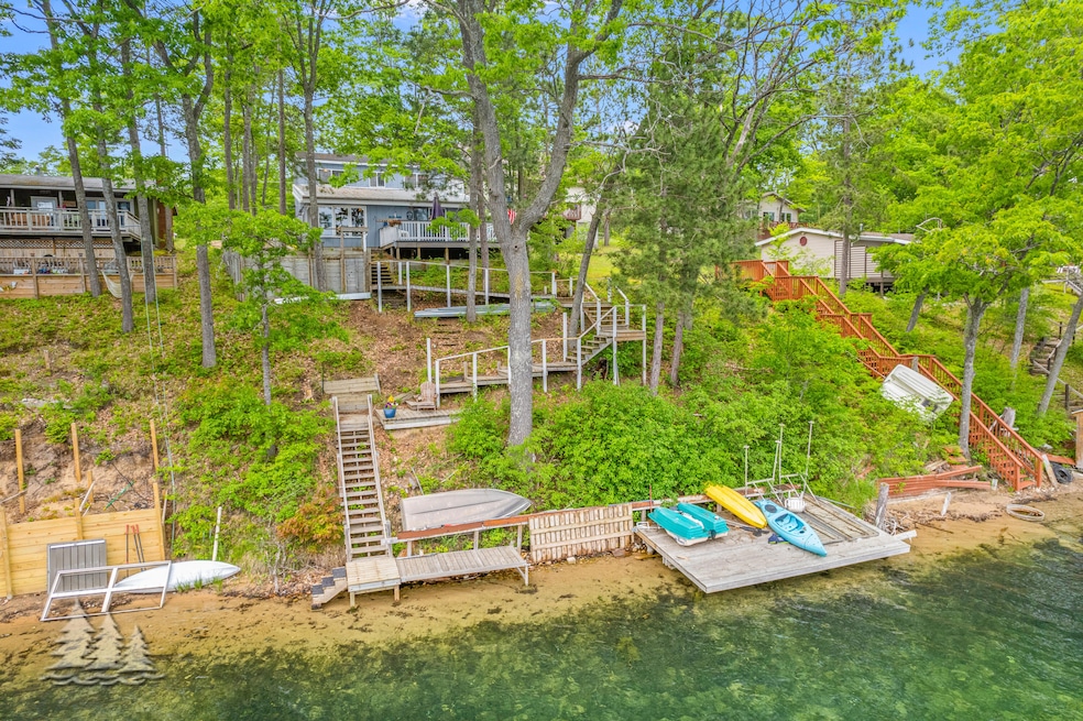Under Contract $250,000