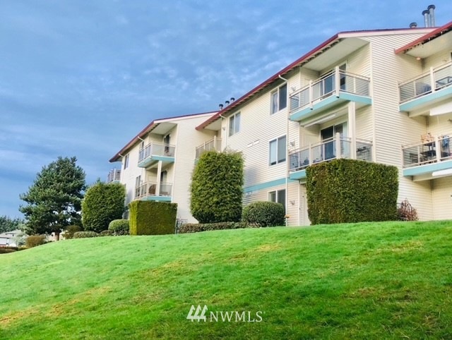 Sold $563,000 • Co-Listing Agent