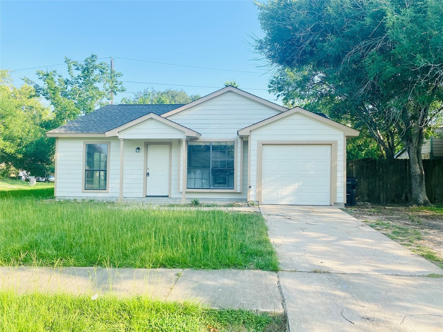 24203 Four Sixes Ln, Hockley, TX 77447 - photo 1