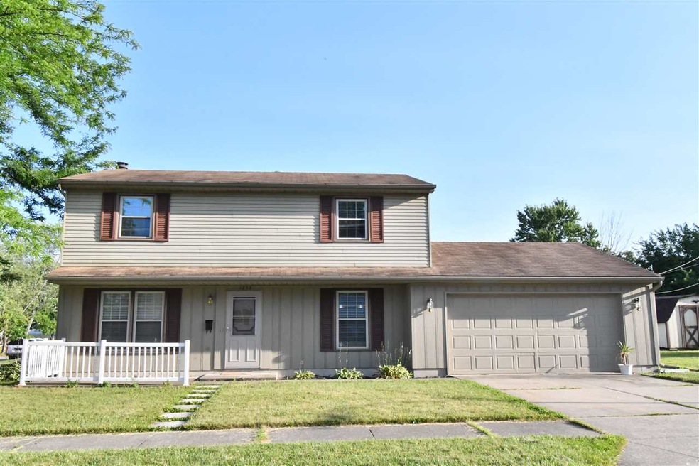 1833 Chochtimar Trail, Fort Wayne, IN 46808 - photo 1