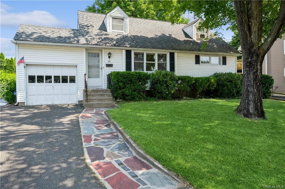 24 Wenzel Ln, Stony Point, NY 10980 - photo 1