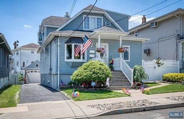 488 Victor St unit 1, Saddle Brook, NJ 07663 - photo 1