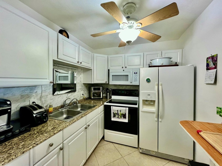 For Sale $118,000 • Co-Listing Agent