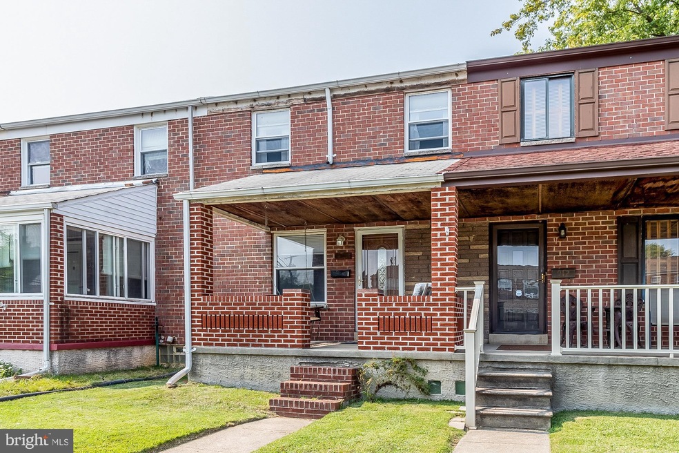 910 Foxridge Ln, Essex, MD 21221 - photo 1