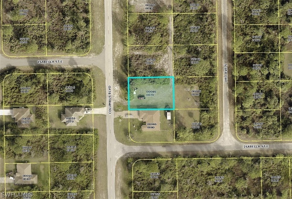 717 Columbus Blvd S, Lehigh Acres, FL 33974 - photo 1