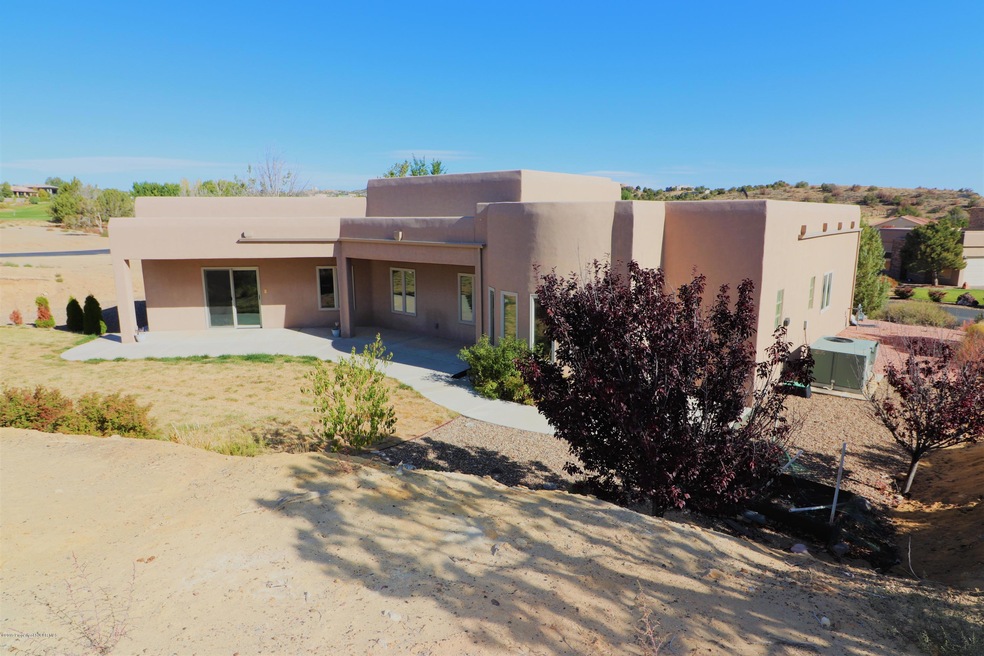 6405 Tear Drop Ct, Farmington, NM 87402 - photo 1