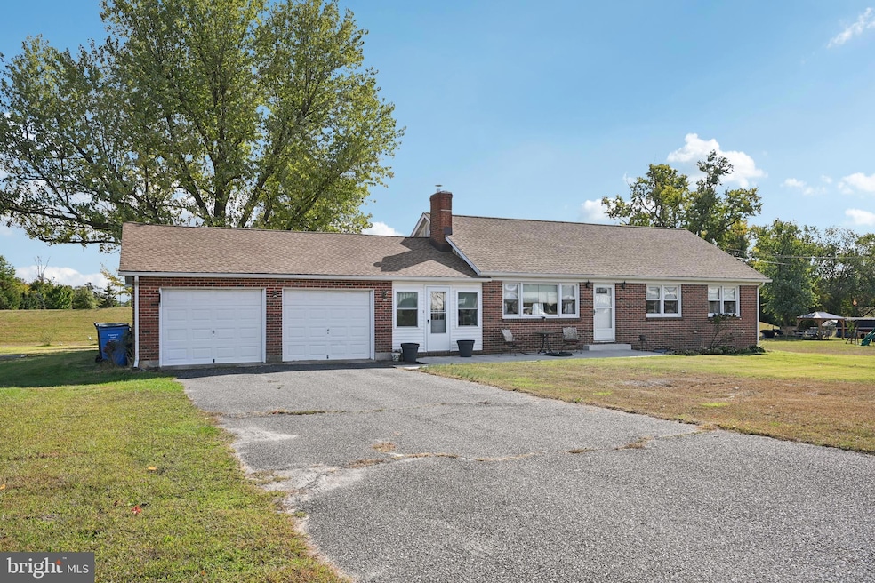 328 Pedricktown Rd, Swedesboro, NJ 08085 - photo 1