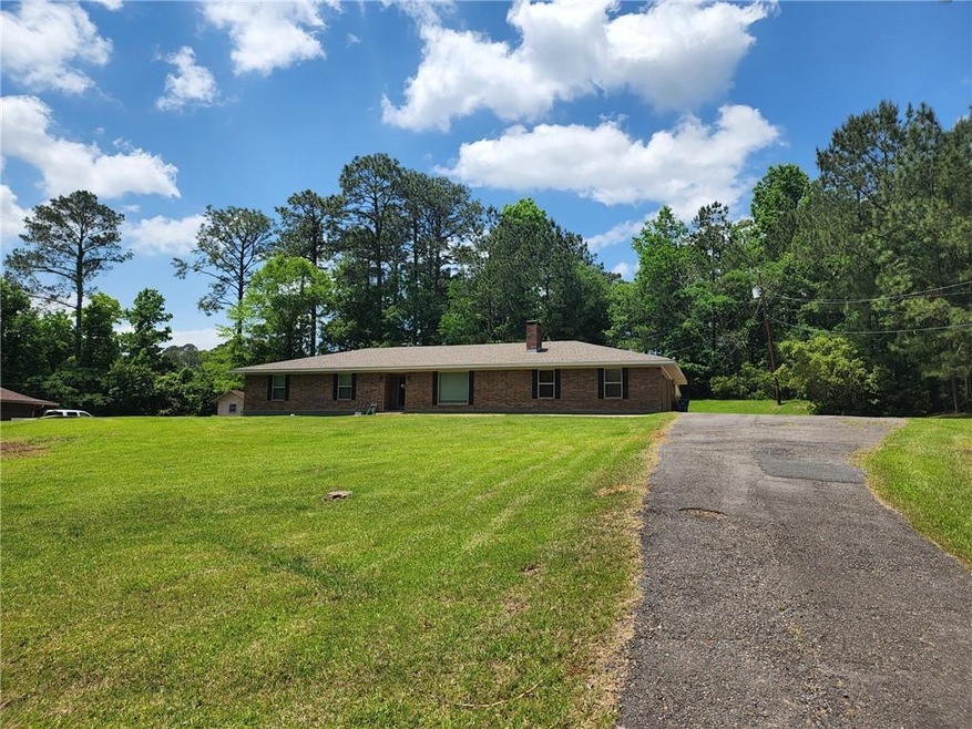 131 Dana Dr, Pineville, LA 71360 - photo 1