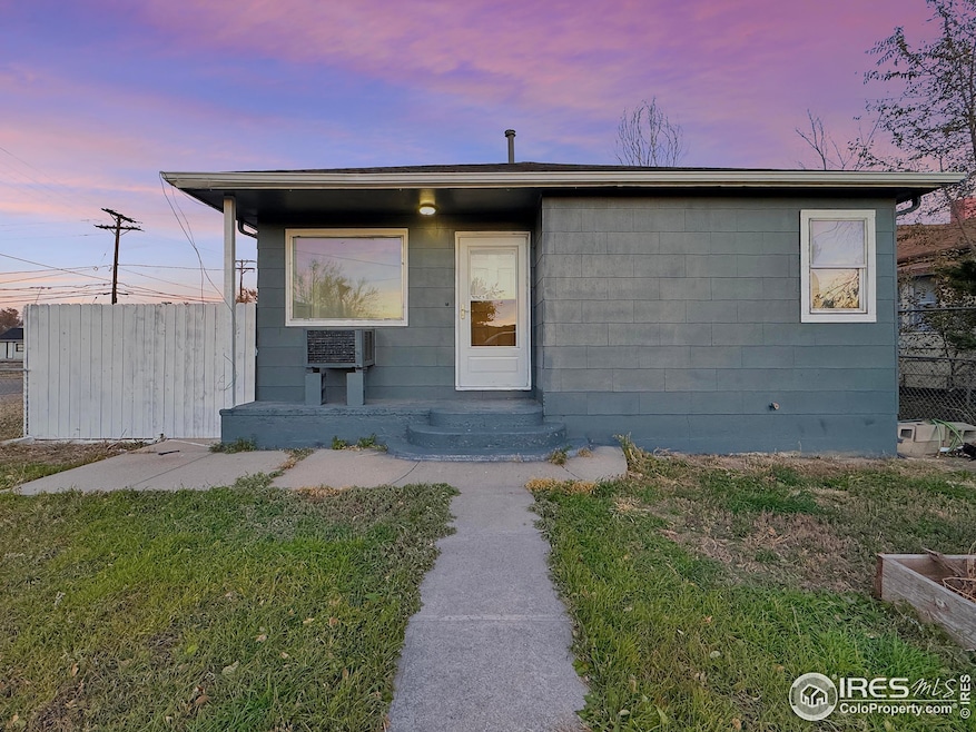 430 N 7th Ave, Sterling, CO 80751 - photo 1