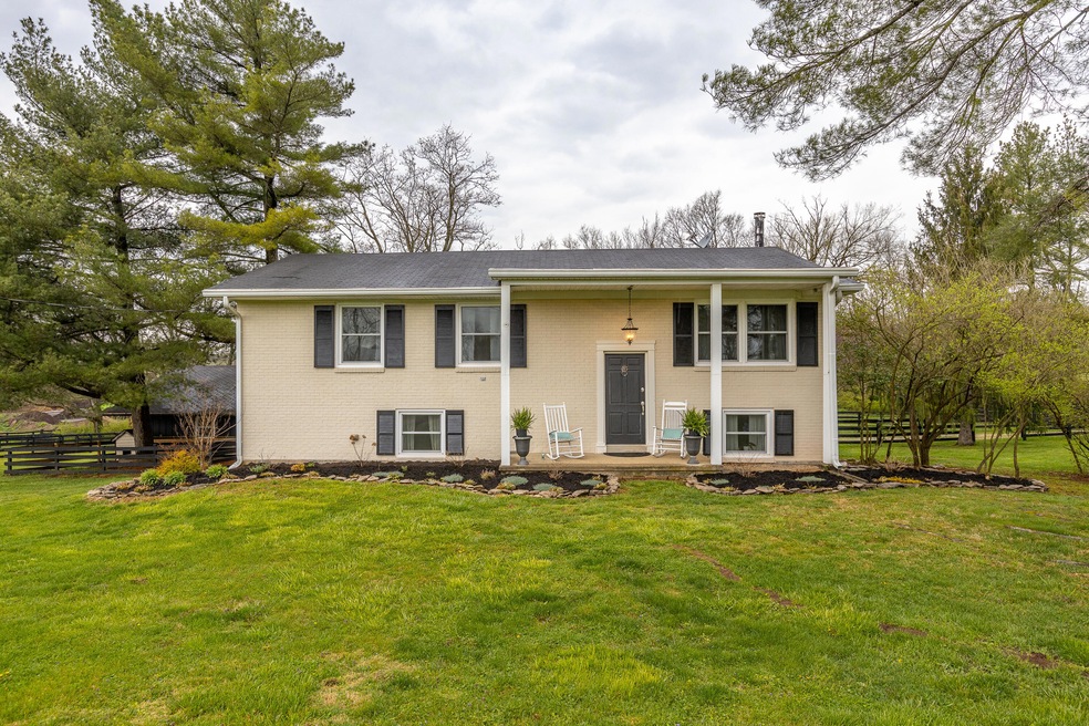 4720 Delaney Ferry Rd, Versailles, KY 40383 - photo 1