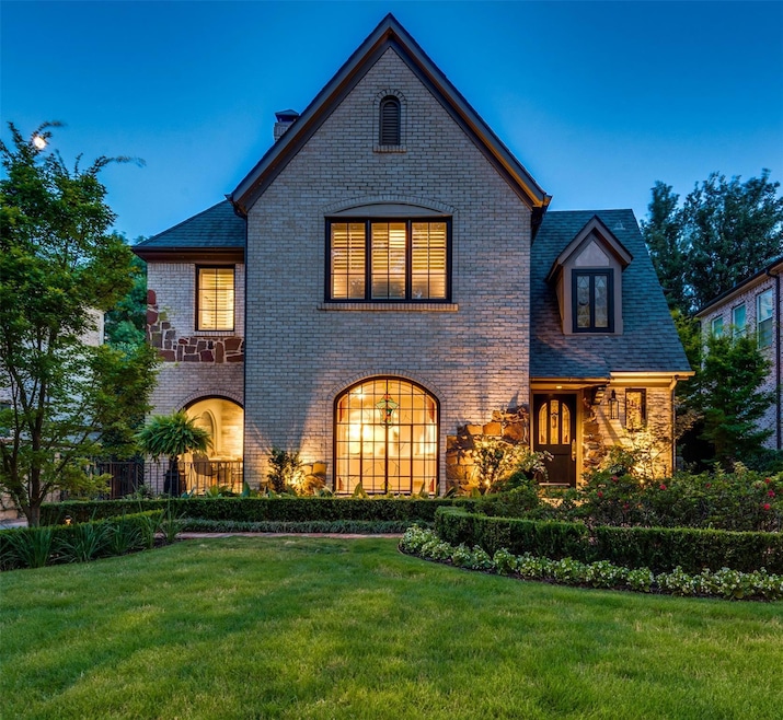 Sold • Co-Listing Agent