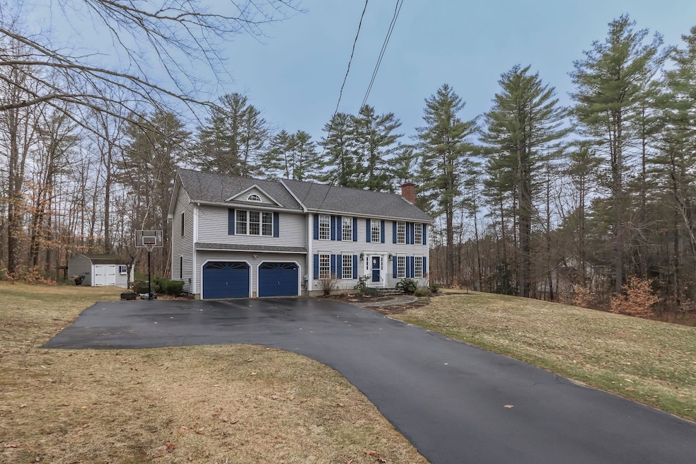 7105 Harvest Rd, Loudon, NH 03307 - photo 1