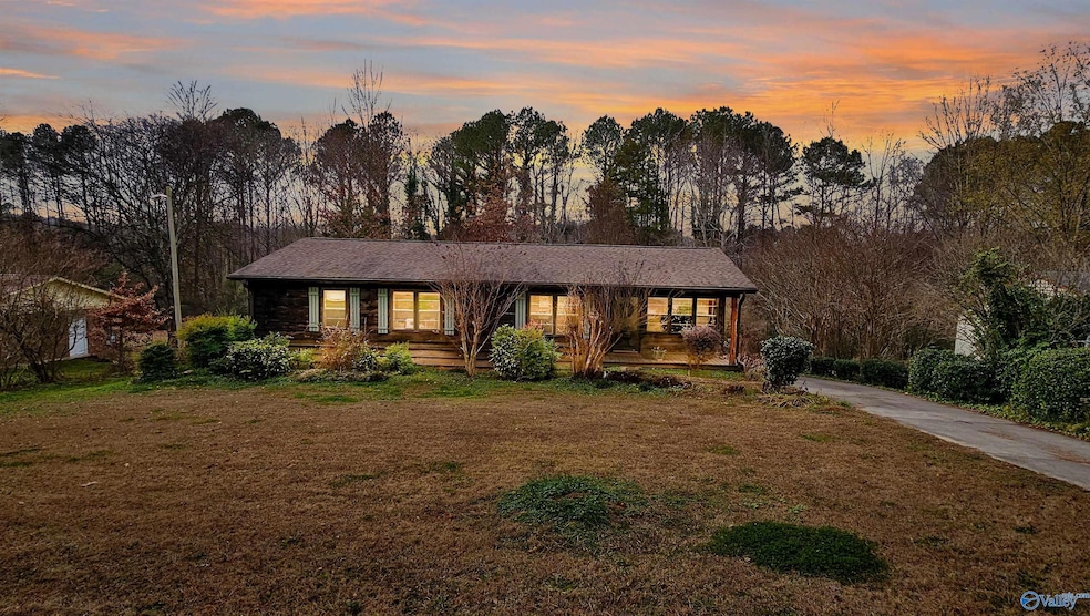 417 McFoilton Ln, Scottsboro, AL 35768 - photo 1