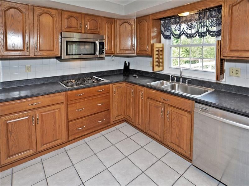 5844 Claridge Export Rd, Export, PA 15632 - photo 1