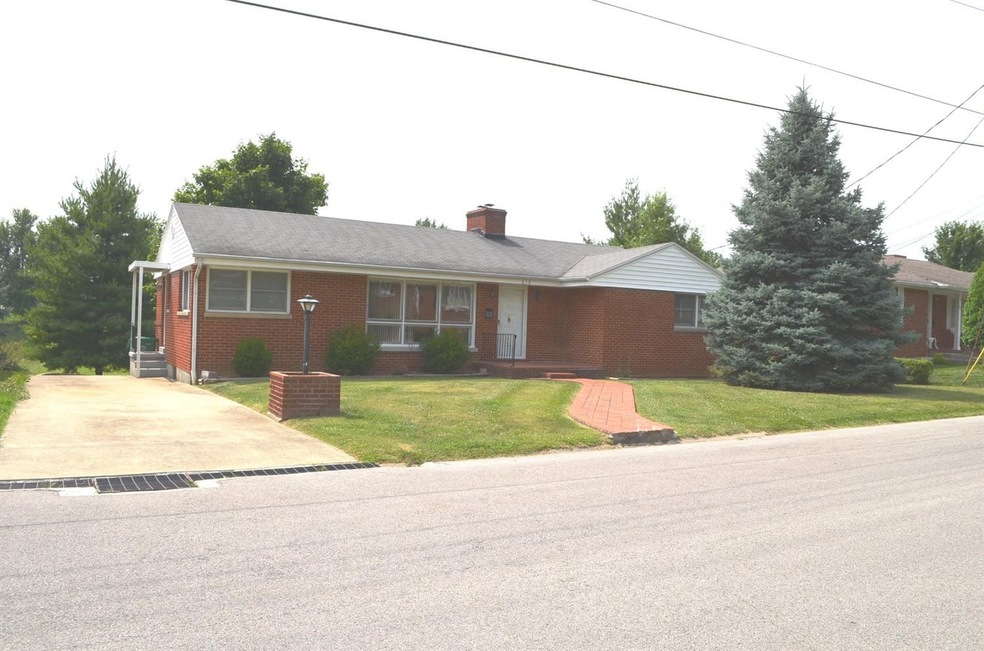 618 Elizabeth Ct, Harrodsburg, KY 40330 - photo 1