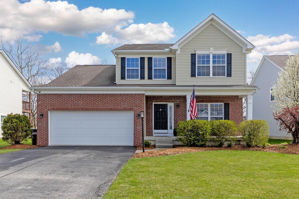 1-web-or-mls-164MonebrakeDriveExt_Hommat