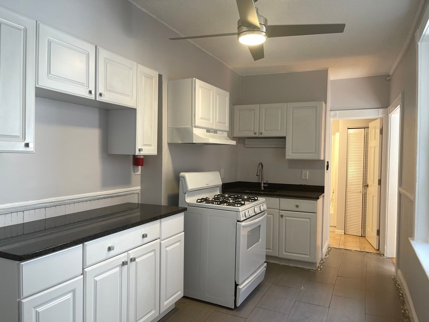 4 Prince St unit 4, Boston, MA 02113 - photo 1