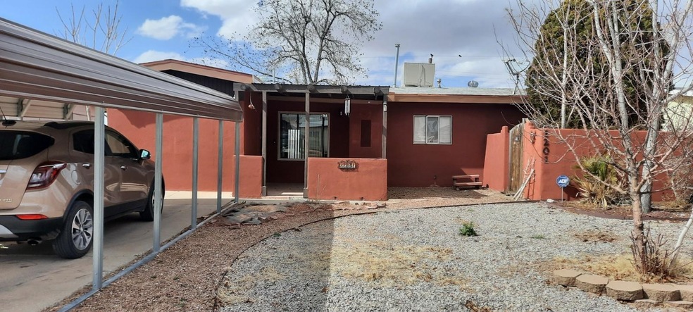 1201 Hendrix Ave, Alamogordo, NM 88310 - photo 1