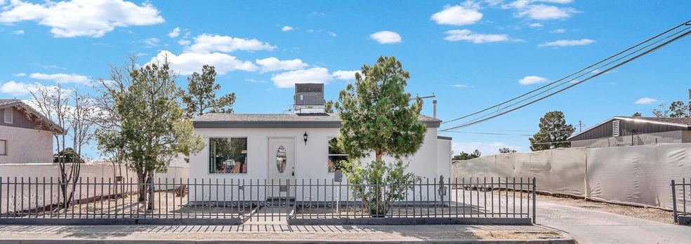 7812 Hacienda Ave, El Paso, TX 79915 - photo 1