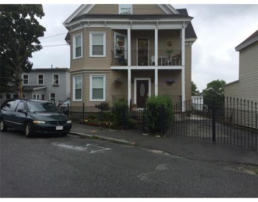 82 Grand St unit 1st Fl,Frnt, Lowell, MA 01851 - photo 1