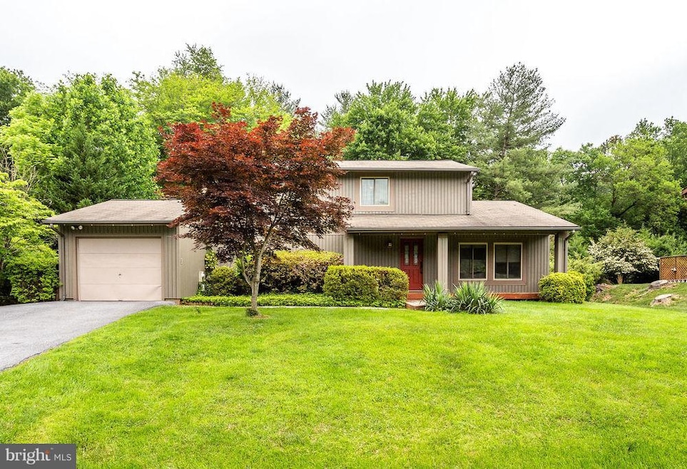 11613 Happy Choice Ln, North Potomac, MD 20878 - photo 1