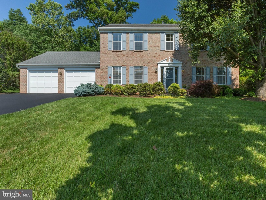 15406 Martins Hundred Dr, Centreville, VA 20120 - photo 1