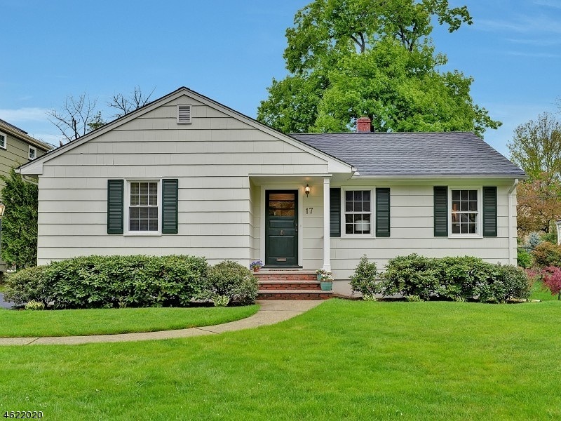 17 Stonehenge Rd, Montclair, NJ 07043 - photo 1